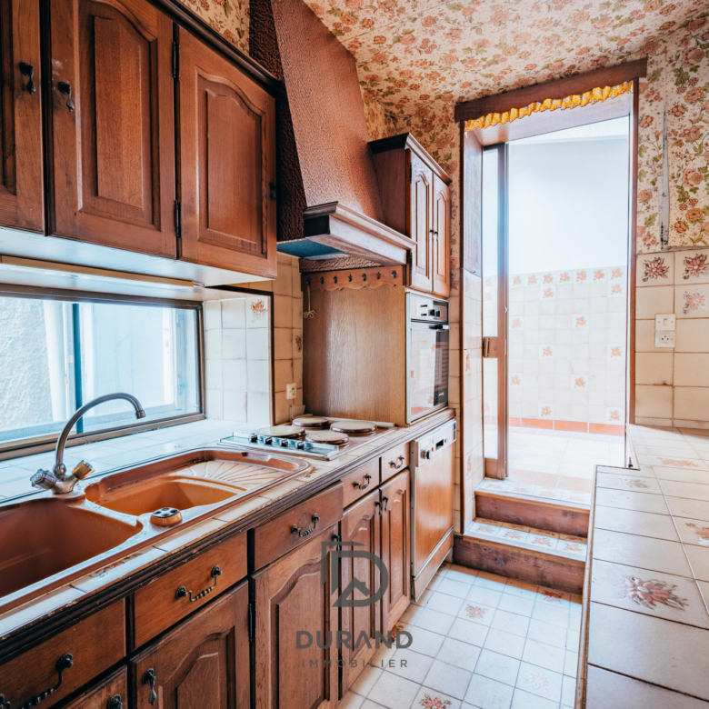 MAISON - 75 M2 - 13015 MARSEILLE 
