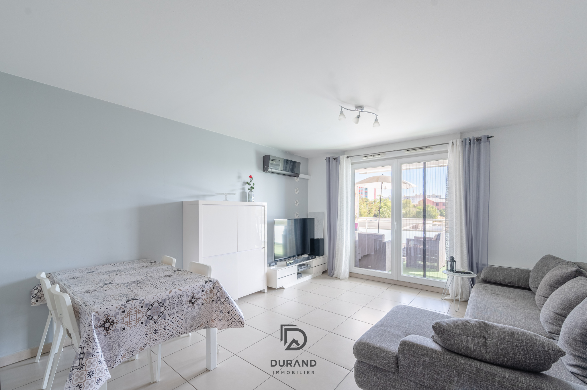 T3 RECENT ET GRAND EXTERIEUR -  2 PLACES DE STATIONNEMENT - 13014 MARSEILLE