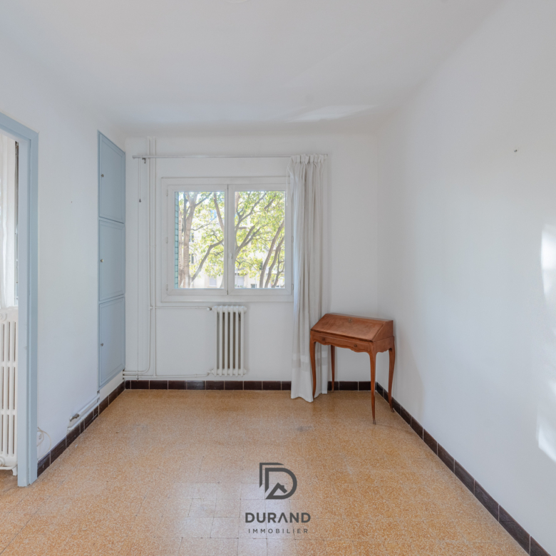 APPARTEMENT - GRAND SAINT GINIEZ - 13008 MARSEILLE