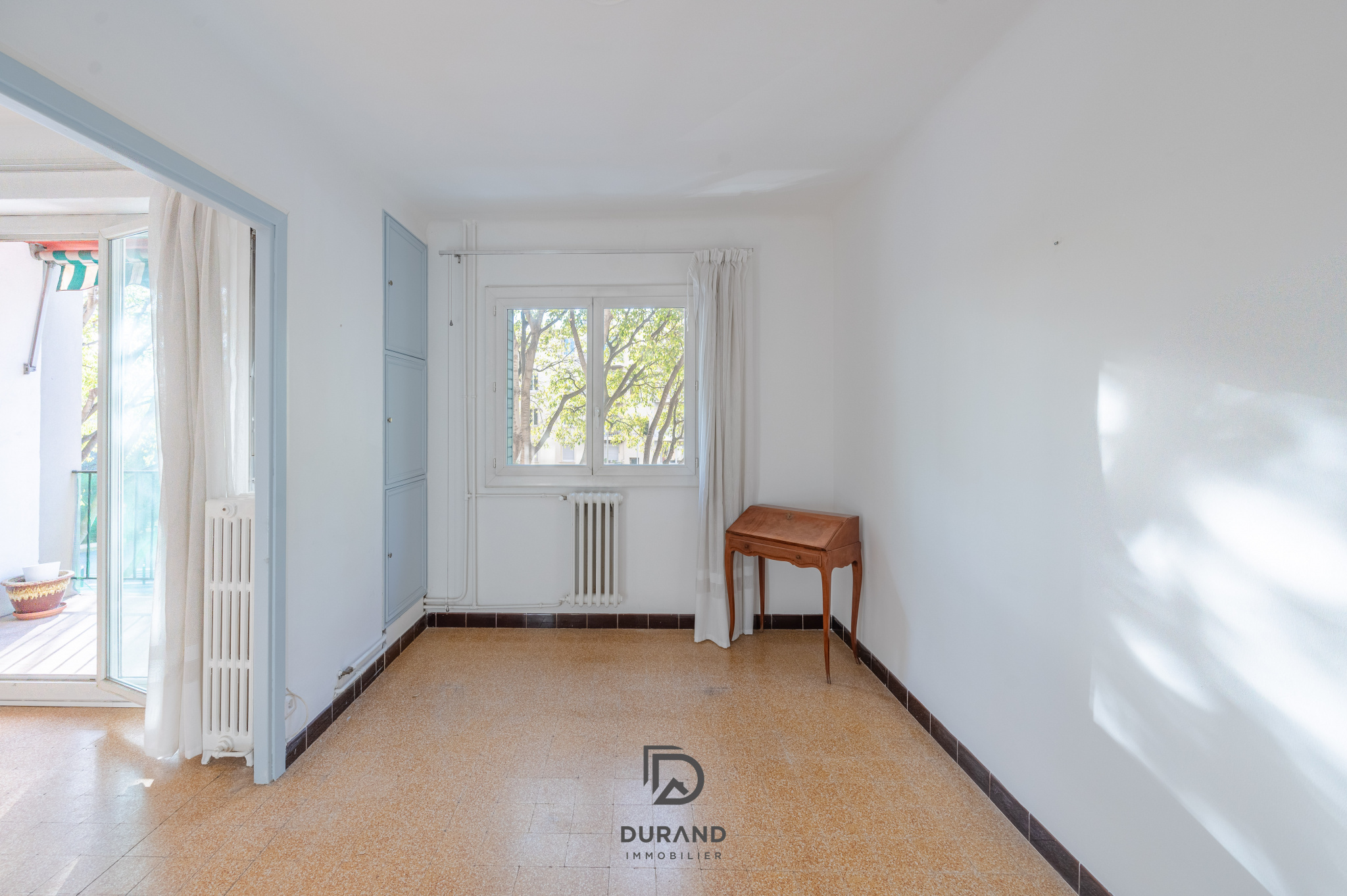 APPARTEMENT - GRAND SAINT GINIEZ - 13008 MARSEILLE