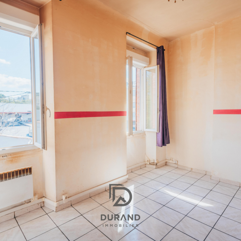 1 PIÈCES 26 M2 APPARTEMENT - 13014 MARSEILLE