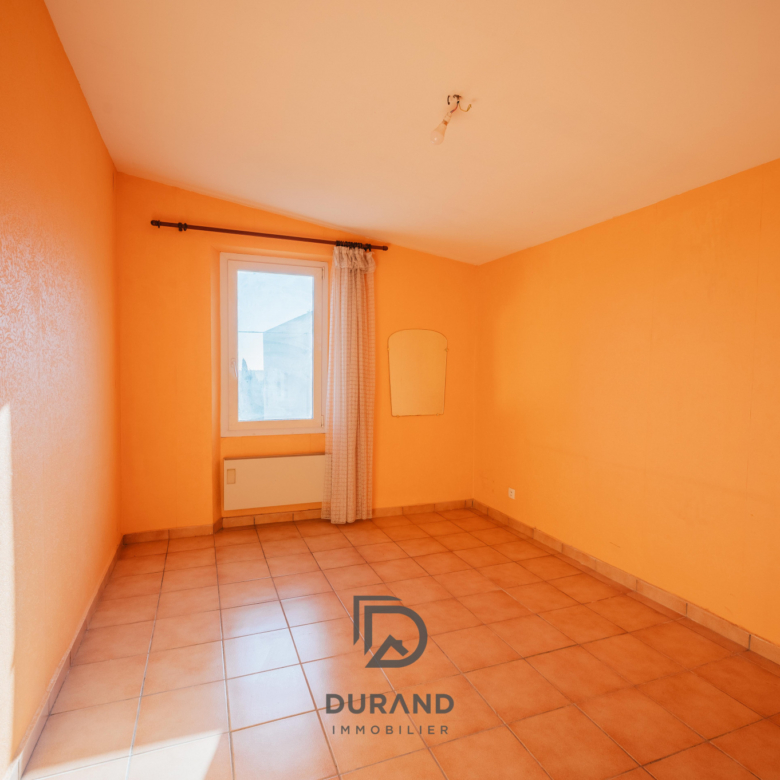 MAISON - 75 M2 - 13015 MARSEILLE 