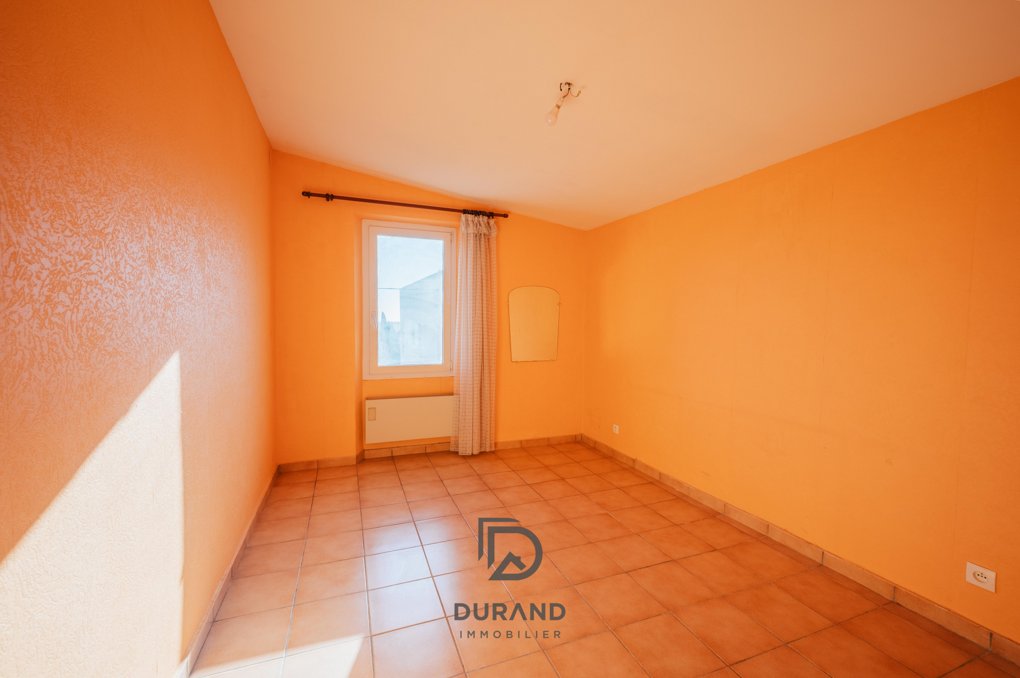 MAISON - 75 M2 - 13015 MARSEILLE 
