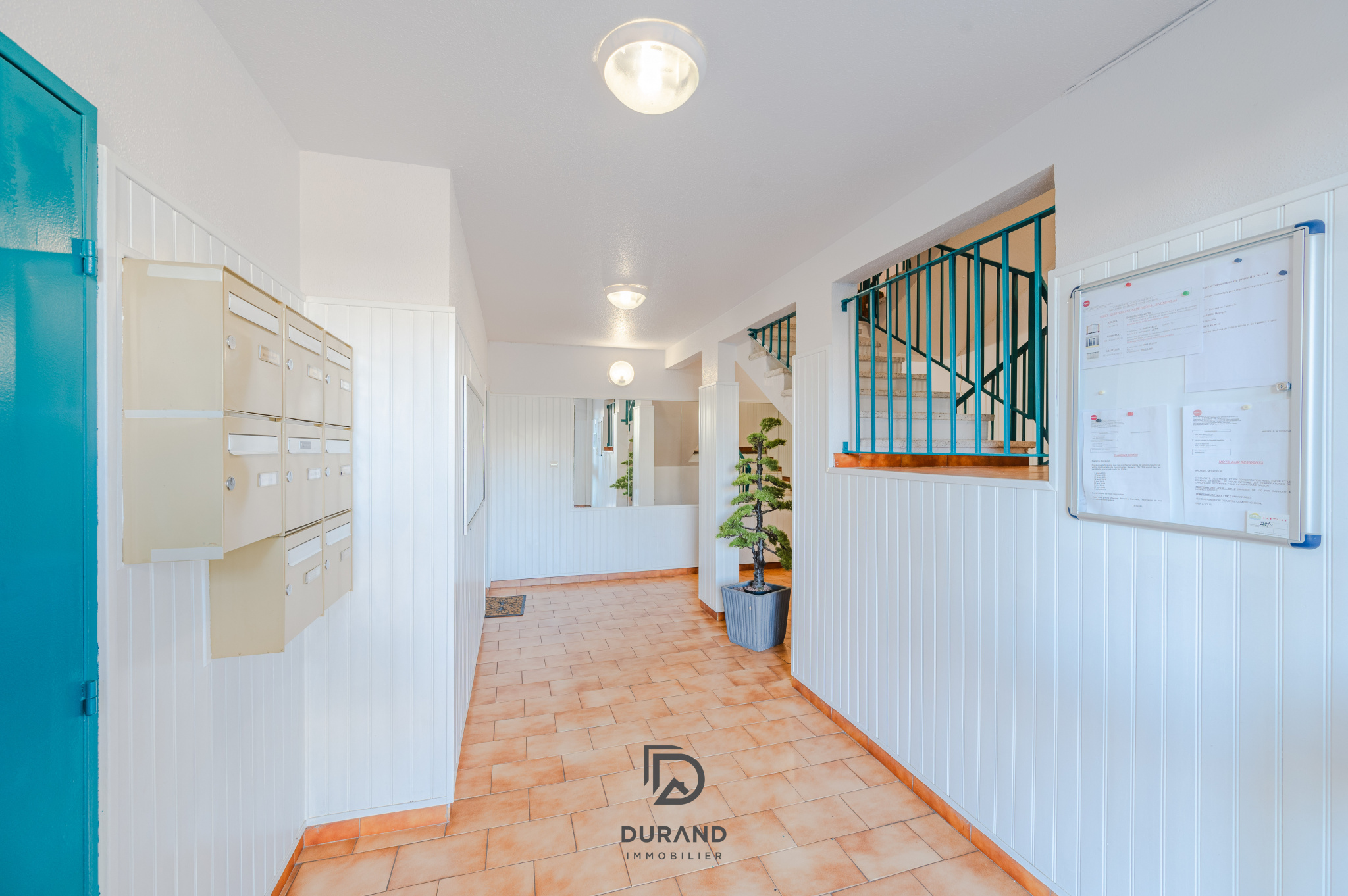 APPARTEMENT - LES CAUSSETTES - 13400 AUBAGNE