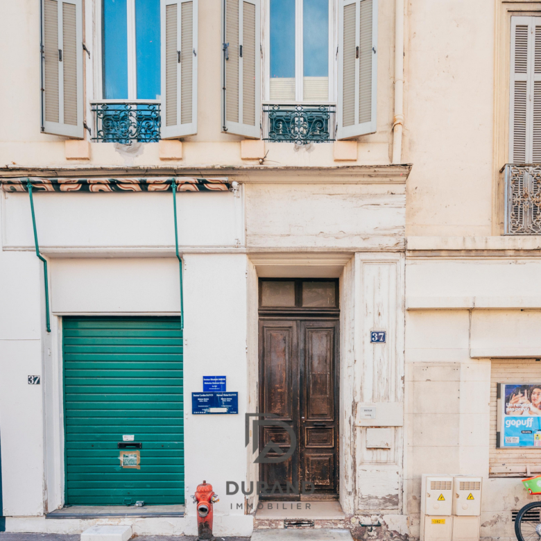 APPARTEMENT T4 - JOLIETTE  / CATHEDRALE DE LA MAJOR - 13002 MARSEILLE