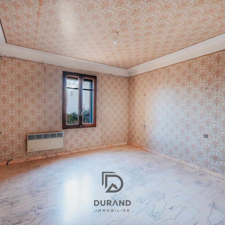 MAISON - 75 M2 - 13015 MARSEILLE 