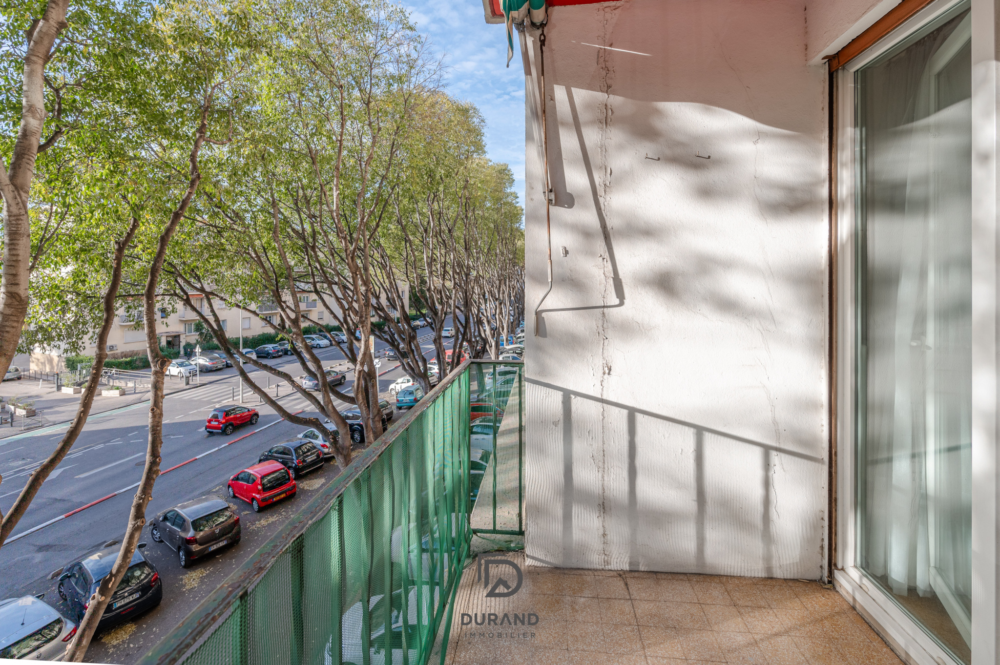 APPARTEMENT - GRAND SAINT GINIEZ - 13008 MARSEILLE