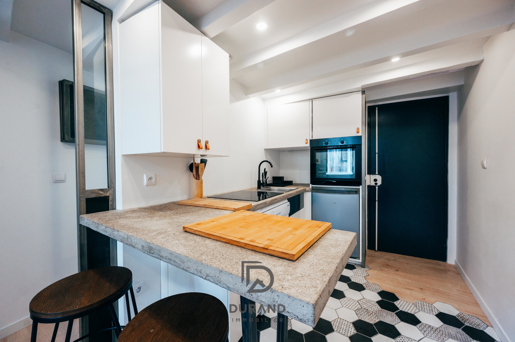 APPARTEMENT - CAMAS 13005 MARSEILLE