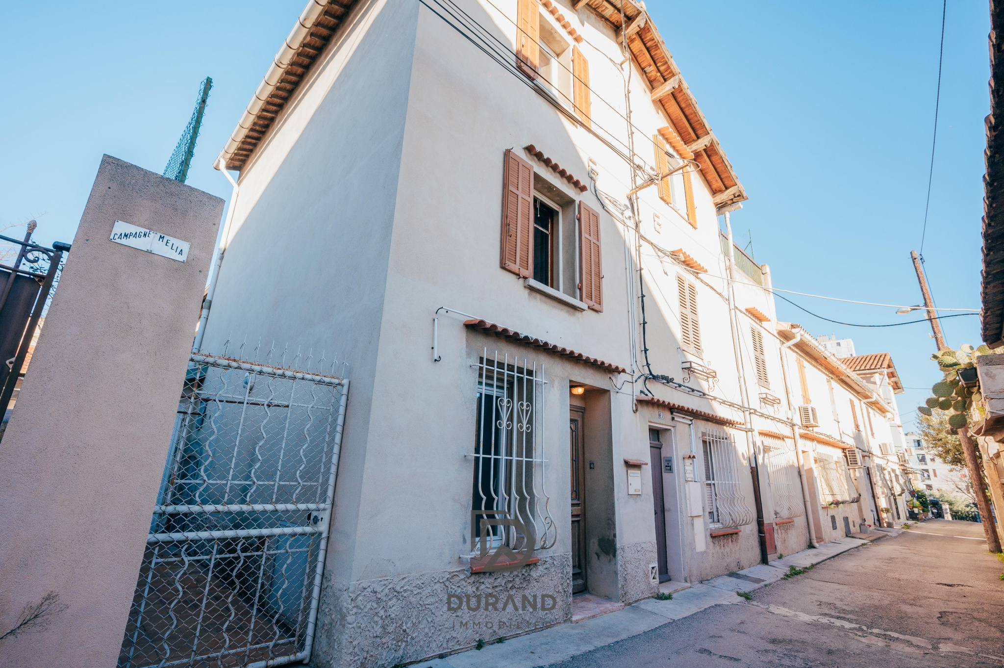 MAISON - 75 M2 - 13015 MARSEILLE 