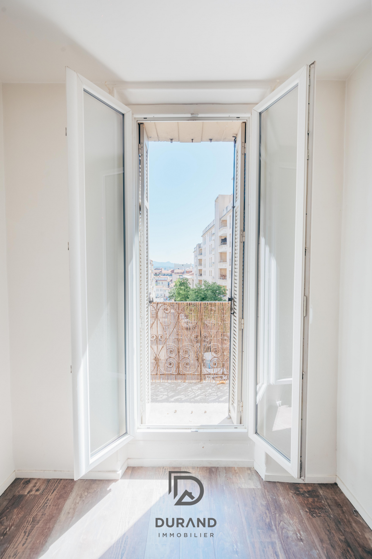 T3 57 M2 - BALCON - VAUBAN - 13006 MARSEILLE