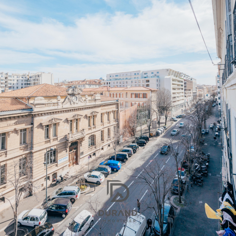 APPARTEMENT T4 - JOLIETTE  / CATHEDRALE DE LA MAJOR - 13002 MARSEILLE