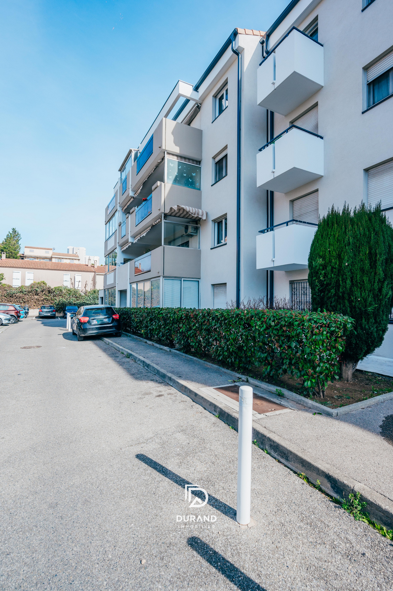 APPARTEMENT - T4 - TERRASSE - 13011 MARSEILLE