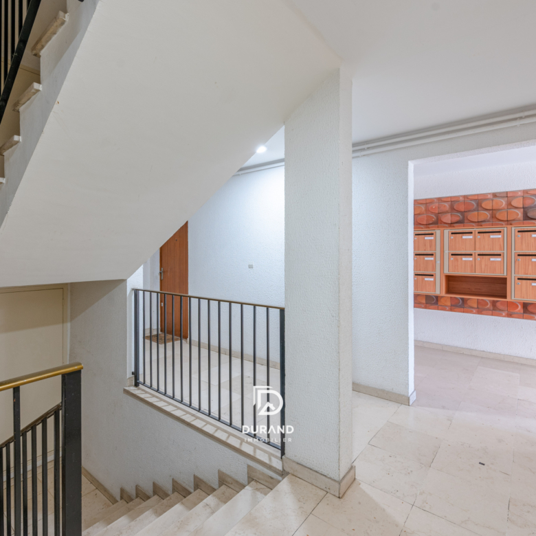 APPARTEMENT - T4 LUMINEUX - POINTE ROUGE -13008 MARSEILLE