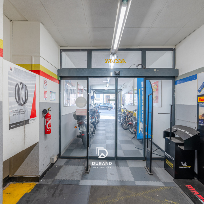 FONDS DE COMMERCE 382 M2 - CASTELANNE - MARSEILLE 13006