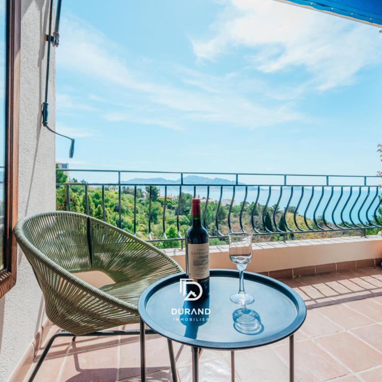 APPARTEMENT - VUE MER EXCEPTIONNELLE - LA CORNICHE 13007 MARSEILLE