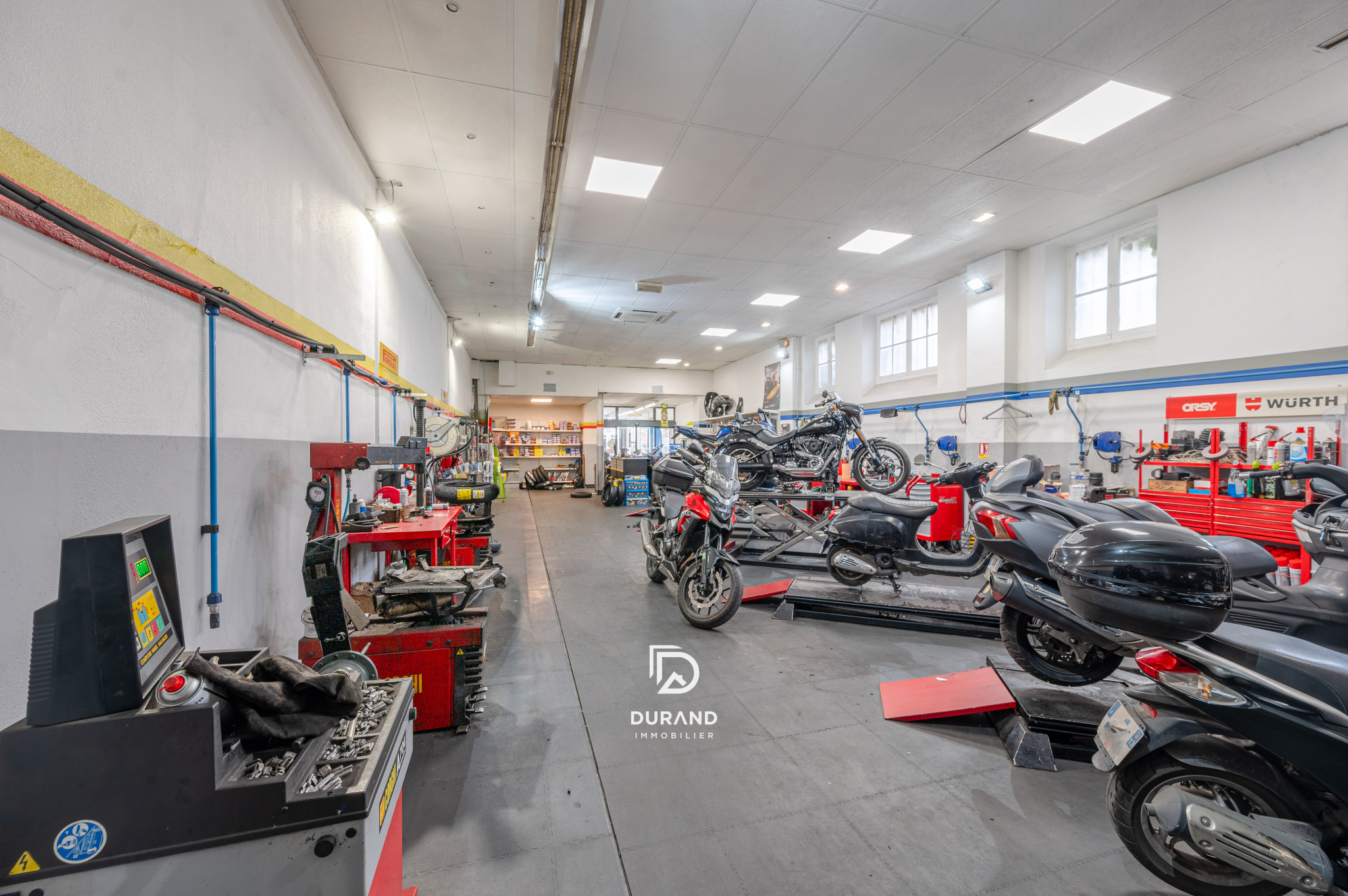 FONDS DE COMMERCE 382 M2 - CASTELANNE - MARSEILLE 13006
