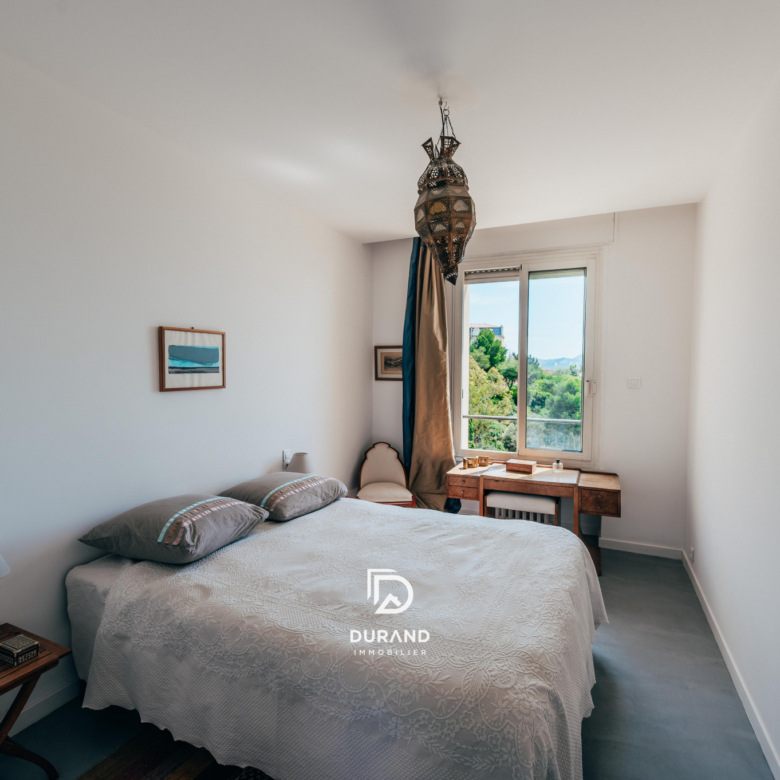 APPARTEMENT - VUE MER EXCEPTIONNELLE - LA CORNICHE 13007 MARSEILLE