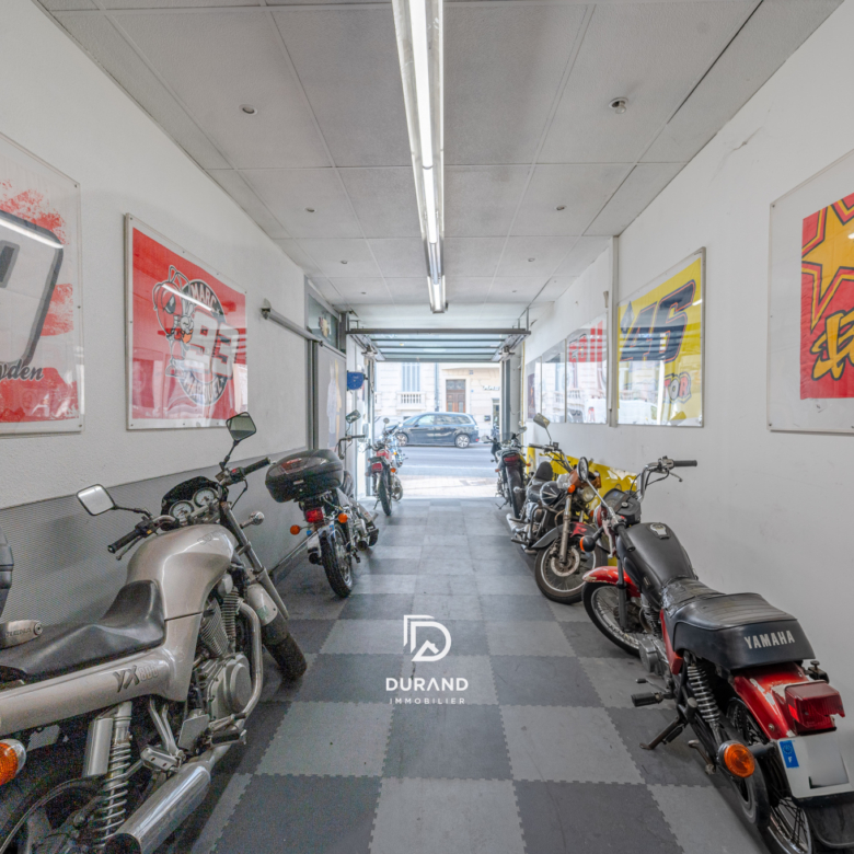 FONDS DE COMMERCE 382 M2 - CASTELANNE - MARSEILLE 13006