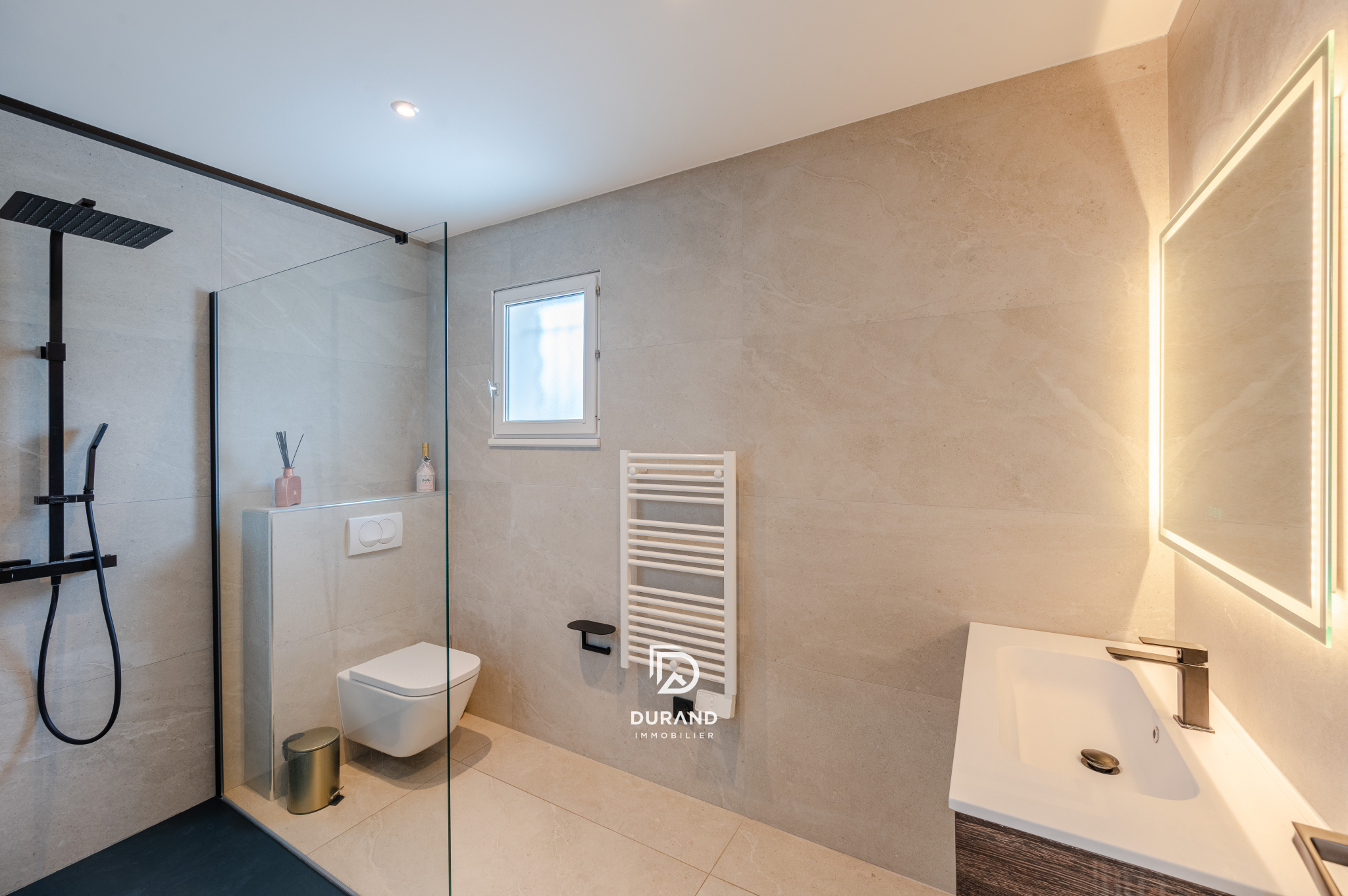 MAISON - ARCHITECTE - SAINT TRONC - 13010 MARSEILLE