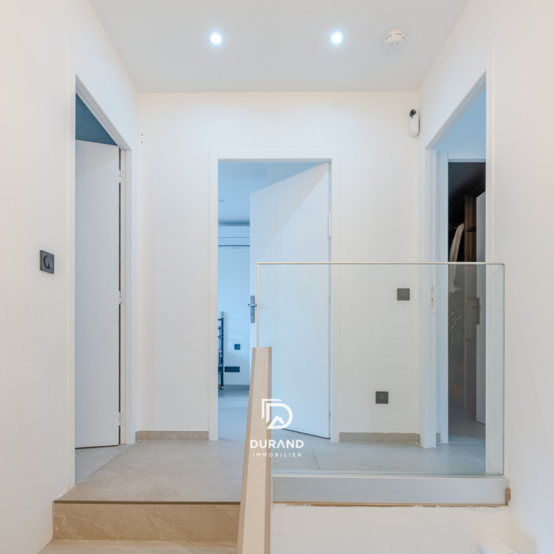MAISON - ARCHITECTE - SAINT TRONC - 13010 MARSEILLE