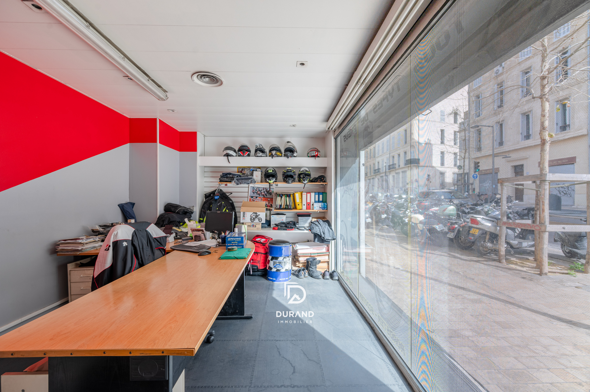 FONDS DE COMMERCE 382 M2 - CASTELANNE - MARSEILLE 13006