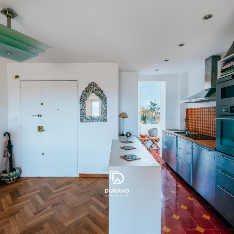 APPARTEMENT - VUE MER EXCEPTIONNELLE - LA CORNICHE 13007 MARSEILLE