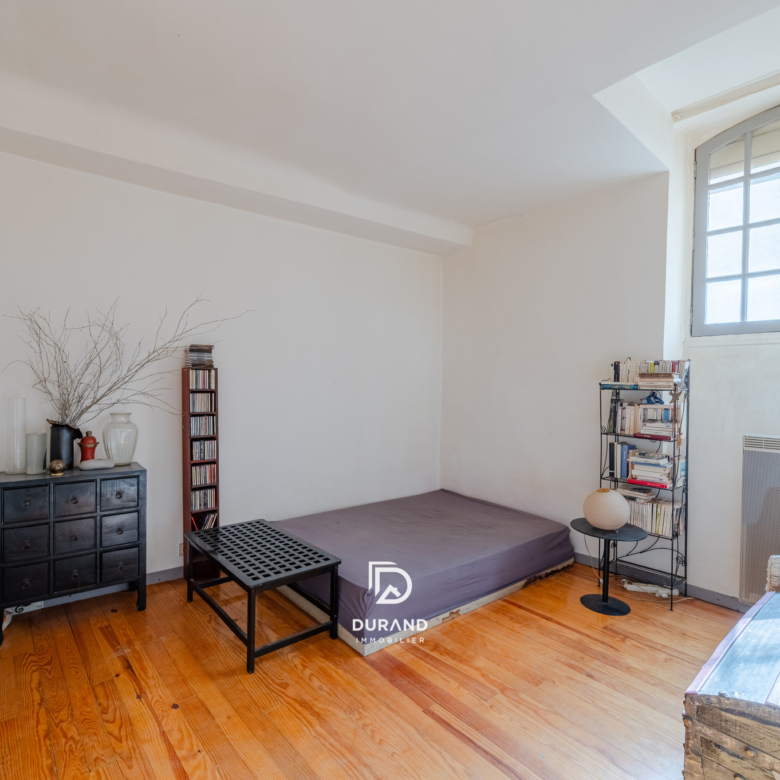 T2 - TERRASSE - NOAILLES - 13001 MARSEILLE