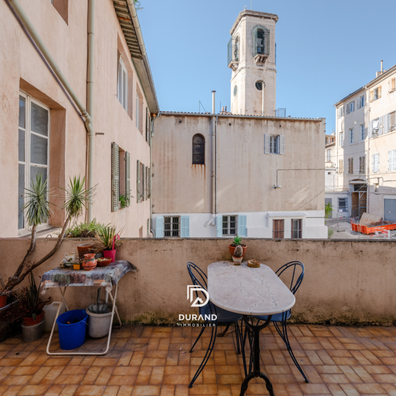 T2 - TERRASSE - NOAILLES - 13001 MARSEILLE