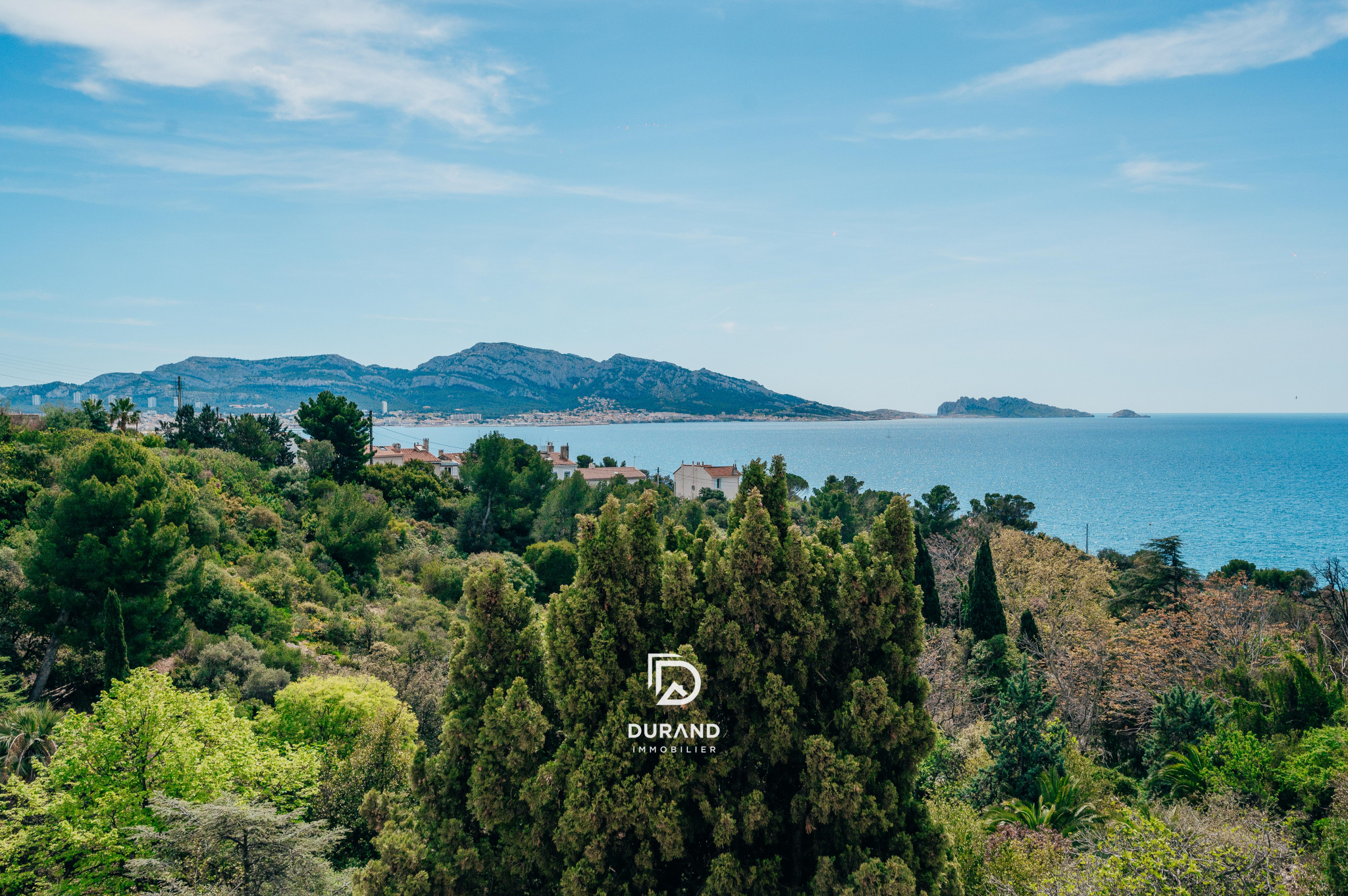 APPARTEMENT - VUE MER EXCEPTIONNELLE - LA CORNICHE 13007 MARSEILLE