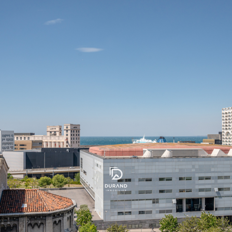 Quartier Euromed- Splendide T3 au calme