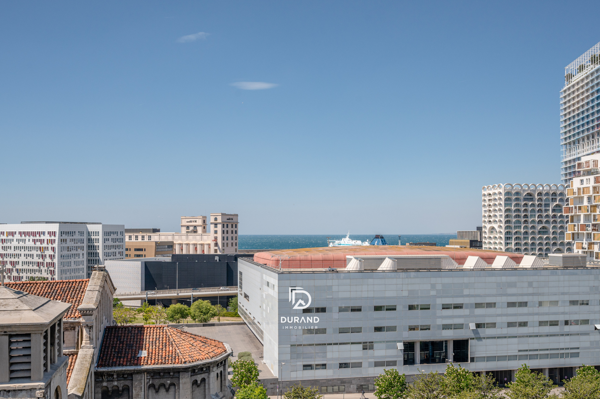 Quartier Euromed- Splendide T3 au calme