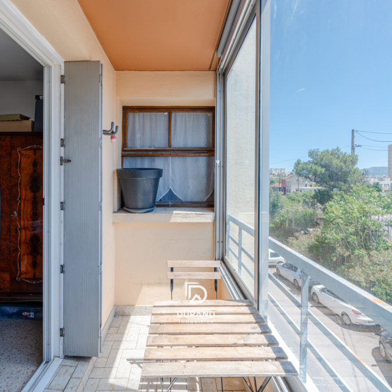 APPARTEMENT - LE CANET - 13014