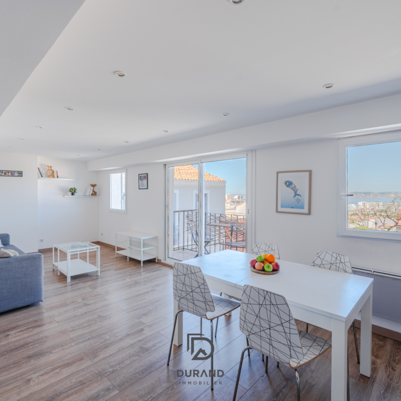 APPARTEMENT - ROUCAS BLANC - 13007 MARSEILLE
