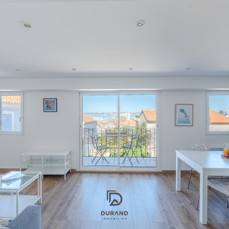 APPARTEMENT - ROUCAS BLANC - 13007 MARSEILLE