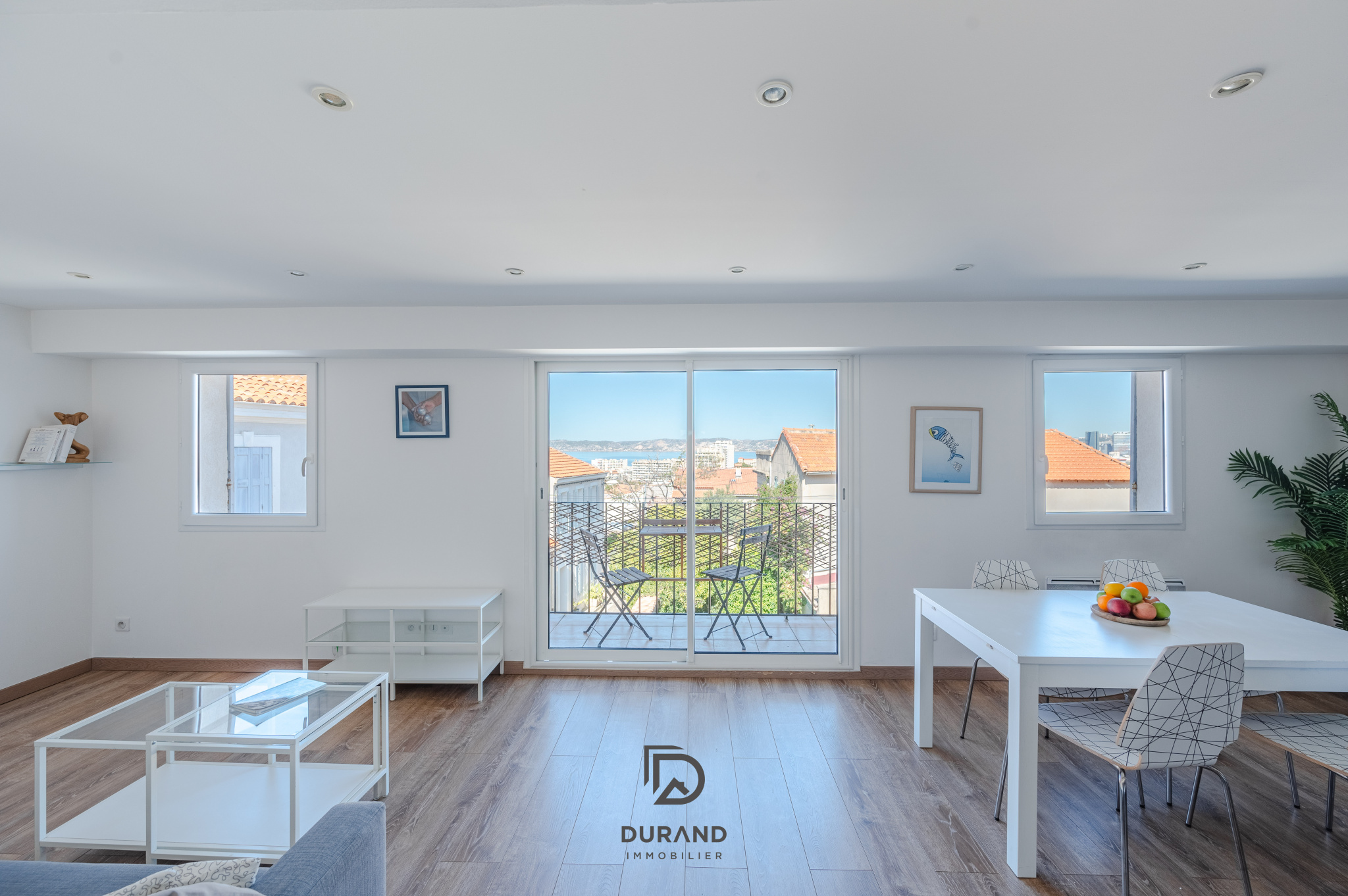 APPARTEMENT - ROUCAS BLANC - 13007 MARSEILLE