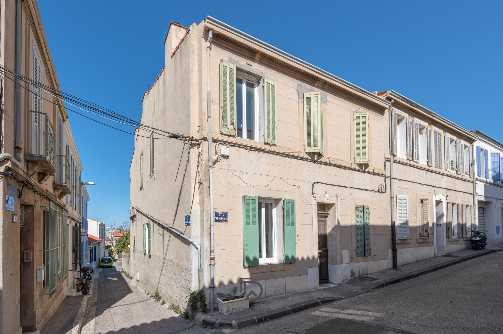 APPARTEMENT - ROUCAS BLANC - 13007 MARSEILLE