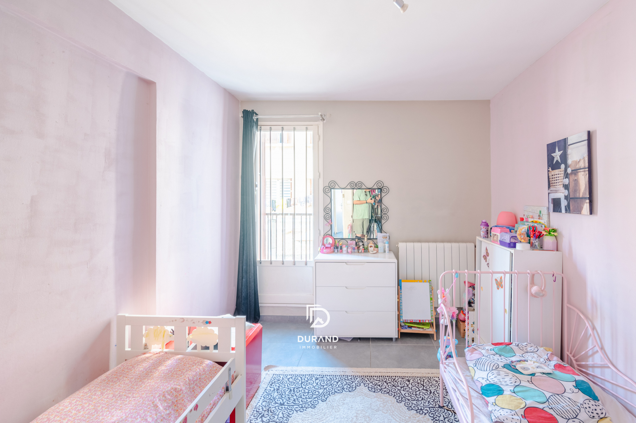 APPARTEMENT AVEC PARKING - LE CANET - 13014