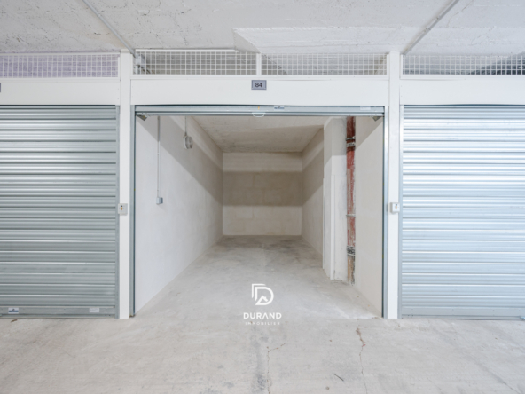 BOX GARAGE - LE CORBUSIER - 13008 MARSEILLE