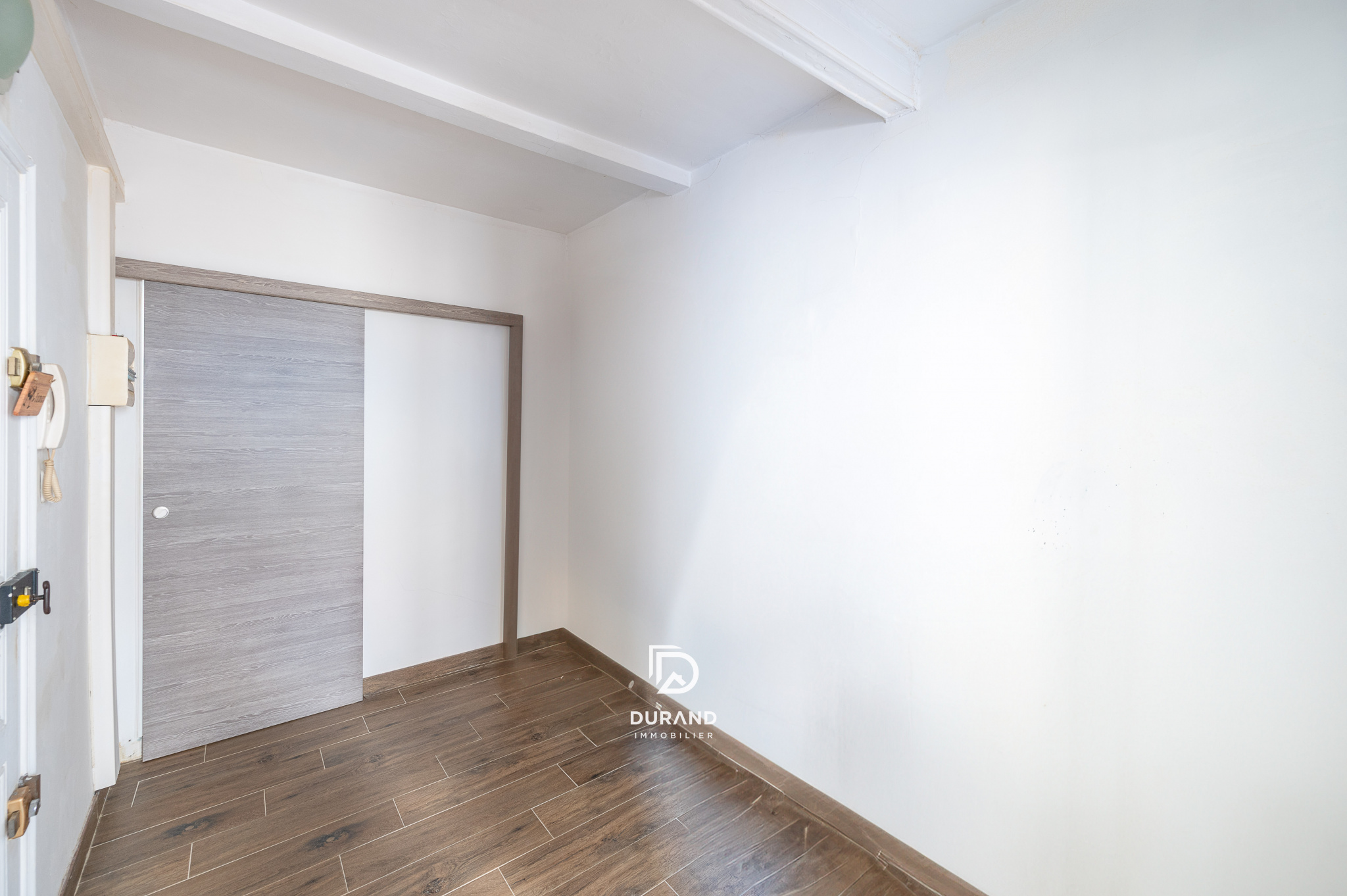 48 M2 - APPARTEMENT - LE PANIER - 13002 - MARSEILLE