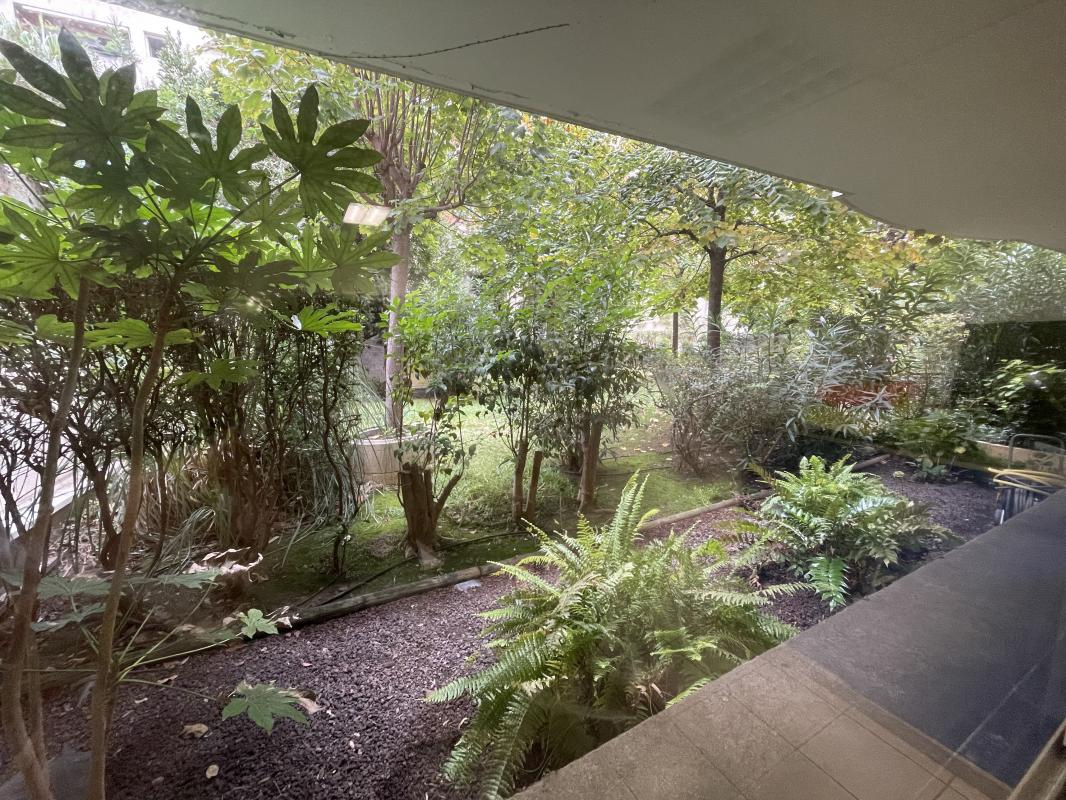 Bureaux en rez de jardin
