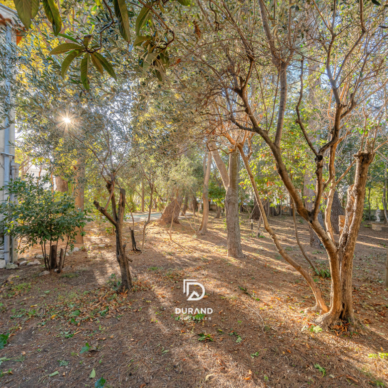 MAISON - GRAND JARDIN - SAINT BARNABE - 13012 MARSEILLE