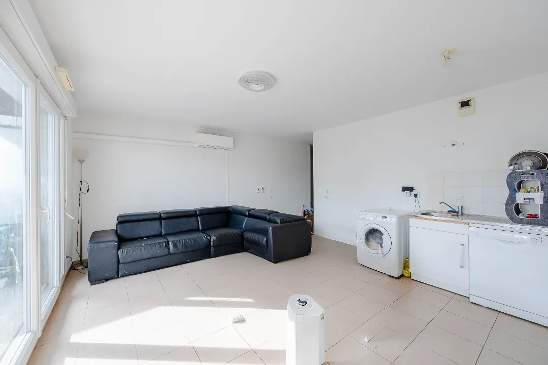APPARTEMENT - 4 PIECES - TERRASSE - SAINT-LAZARE - 13003 MARSEILLE