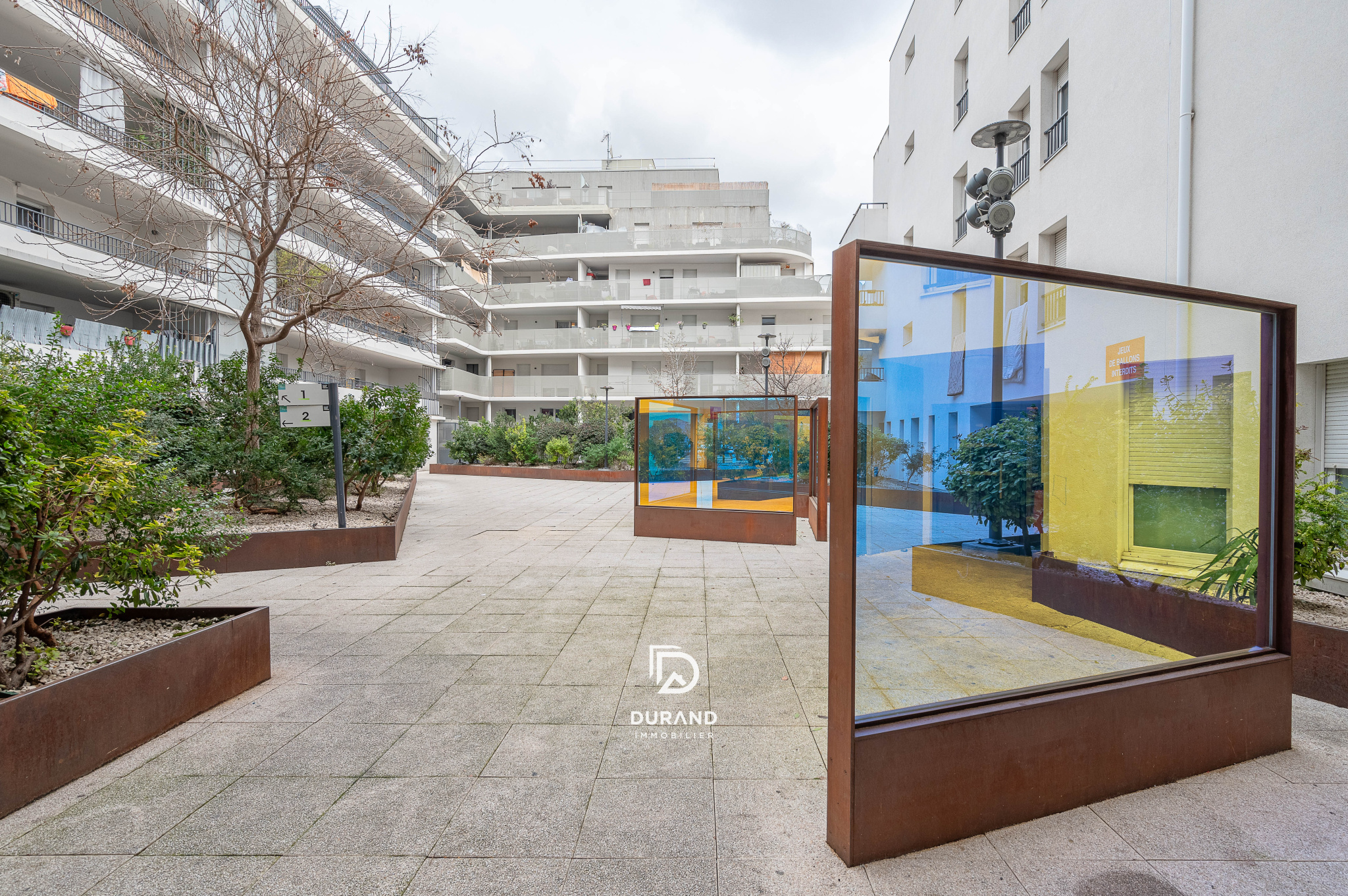 APPARTEMENT - 4 PIECES - TERRASSE - SAINT-LAZARE - 13003 MARSEILLE
