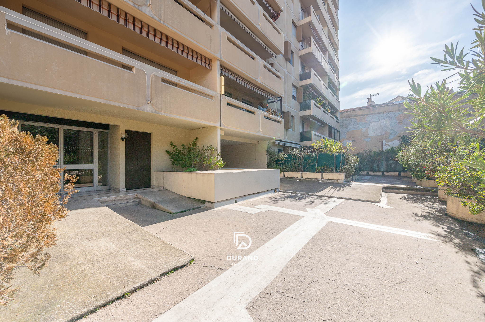 APPARTEMENT - VUE PANORAMIQUE - BELLE DE MAI - 13003 MARSEILLE