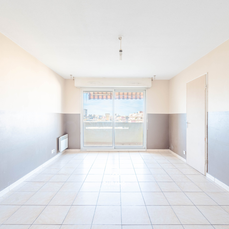 APPARTEMENT - VUE PANORAMIQUE - BELLE DE MAI - 13003 MARSEILLE