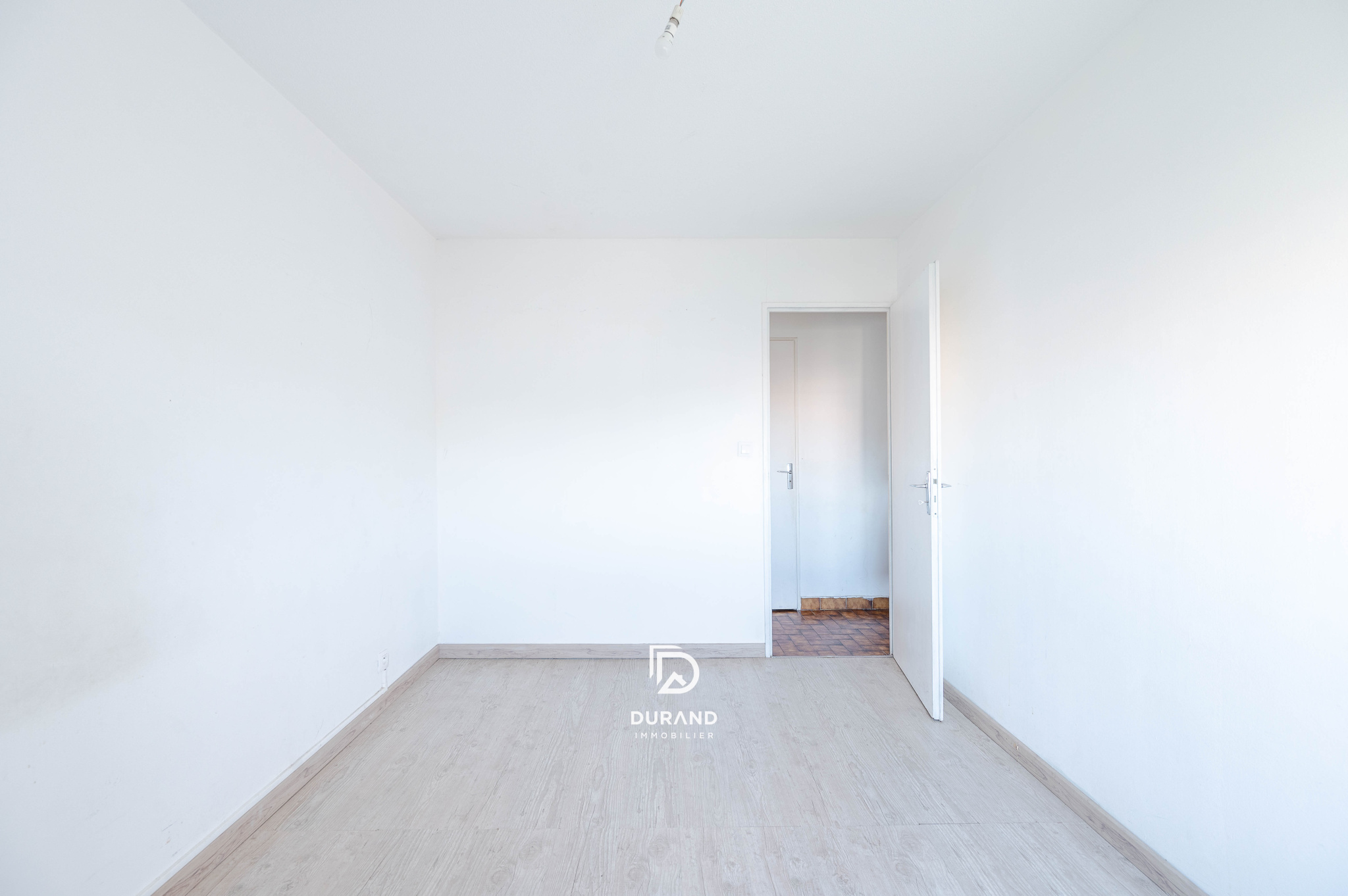 APPARTEMENT - VUE PANORAMIQUE - BELLE DE MAI - 13003 MARSEILLE