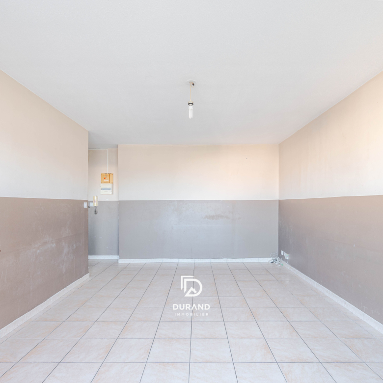 APPARTEMENT - VUE PANORAMIQUE - BELLE DE MAI - 13003 MARSEILLE