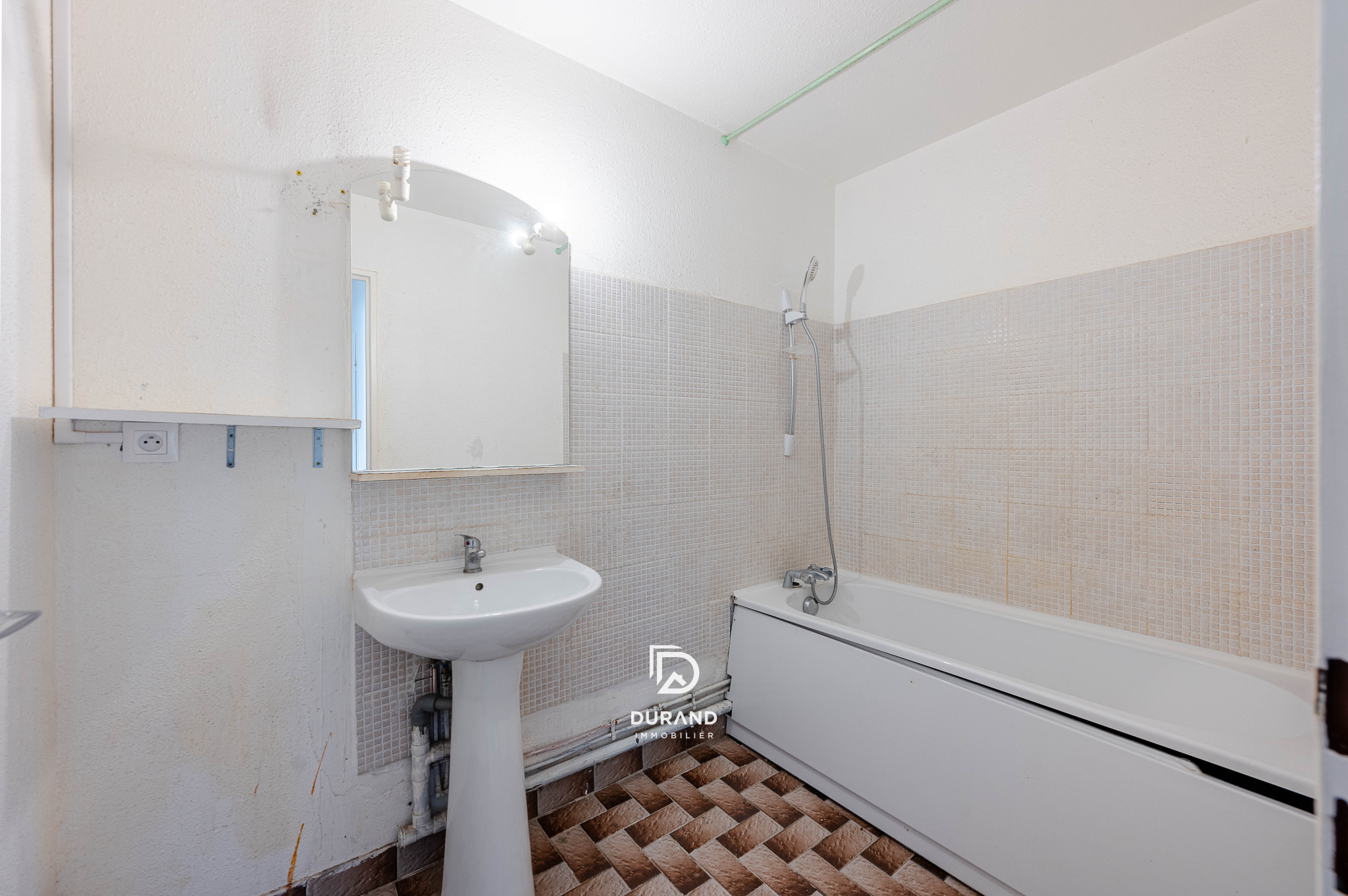 APPARTEMENT - VUE PANORAMIQUE - BELLE DE MAI - 13003 MARSEILLE
