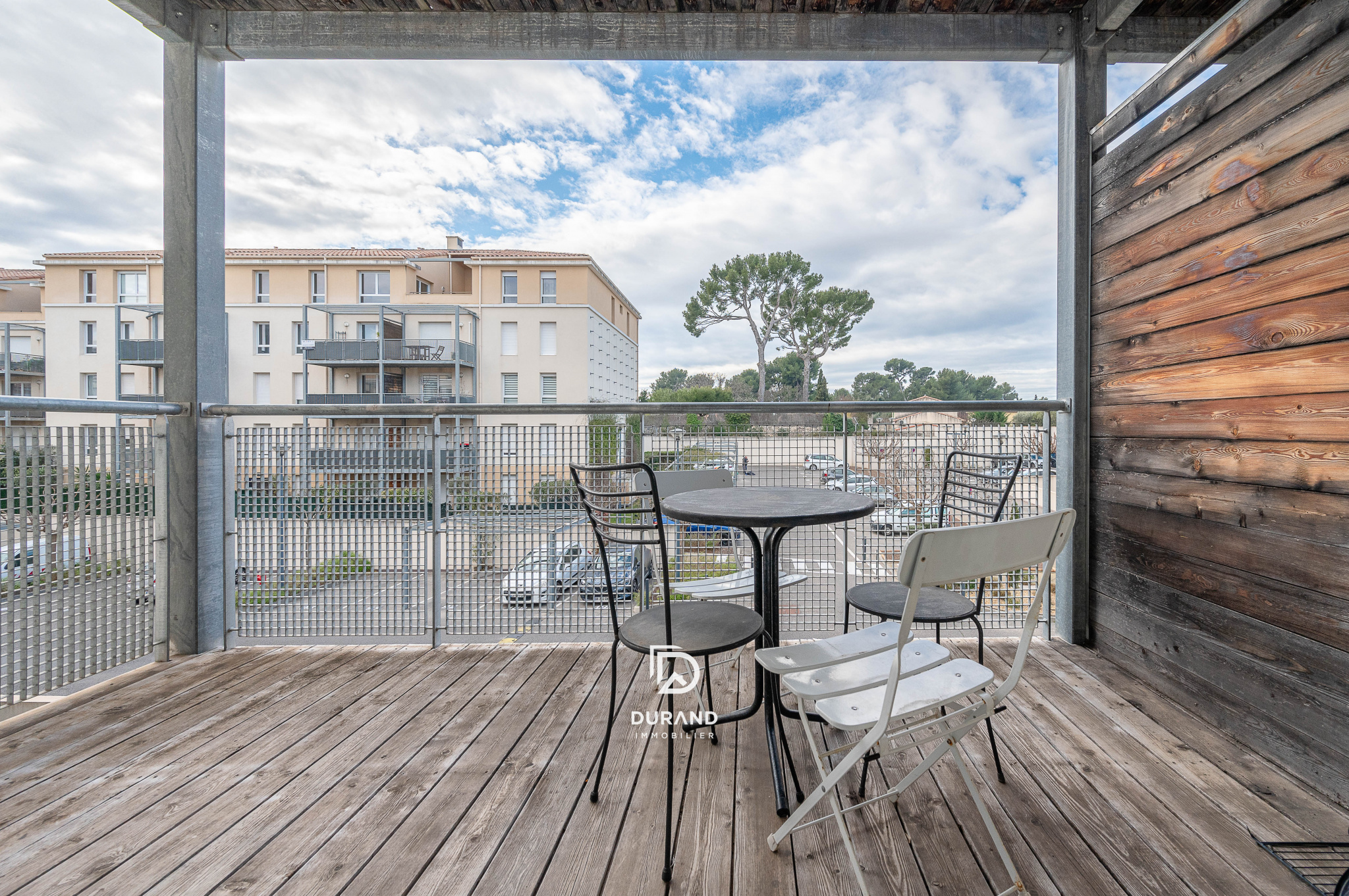 APPARTEMENT - TERRASSE - LES TROIS LUCS - 13012 MARSEILLE
