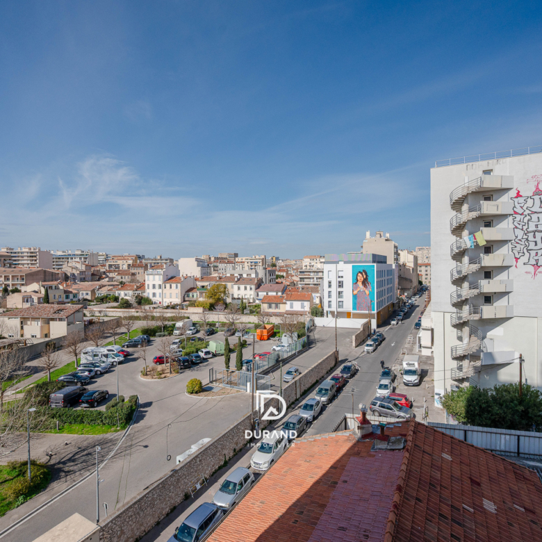 APPARTEMENT - VUE BONNE MERE - TIMONE - 13010 MARSEILLE